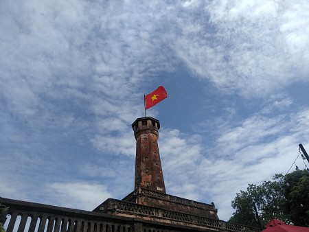 Cột cờ Hà Nội di tích lịch sử thiêng liêng