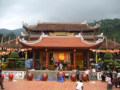 Chương trình Lễ Hội Yên Tử - Vân Tượng 1 ngày