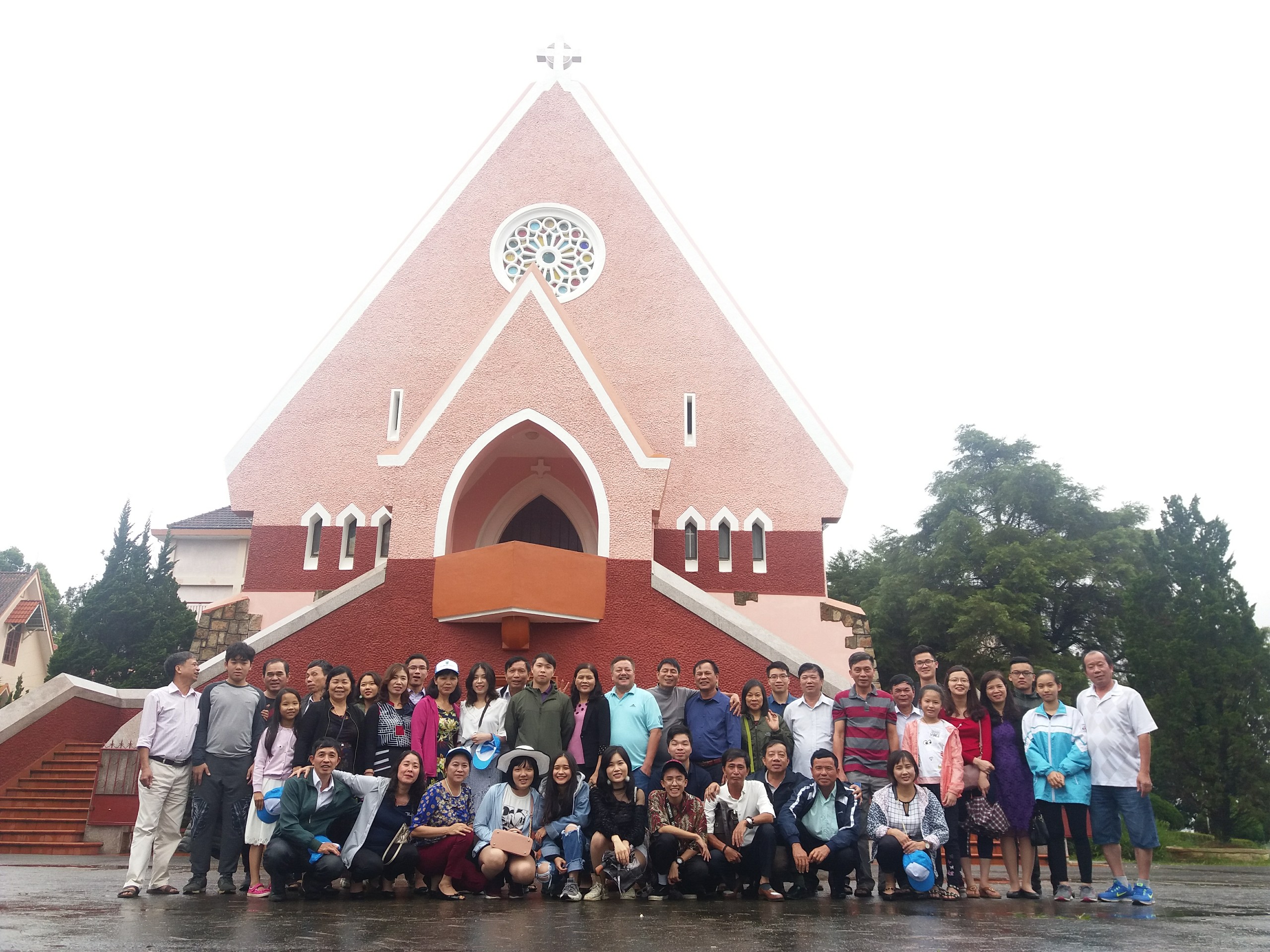 Chùm tour kích cầu du lịch nội địa