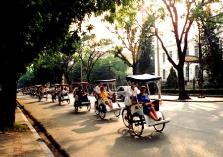 City Tour Vòng Quanh Hà Nội - 1 Ngày