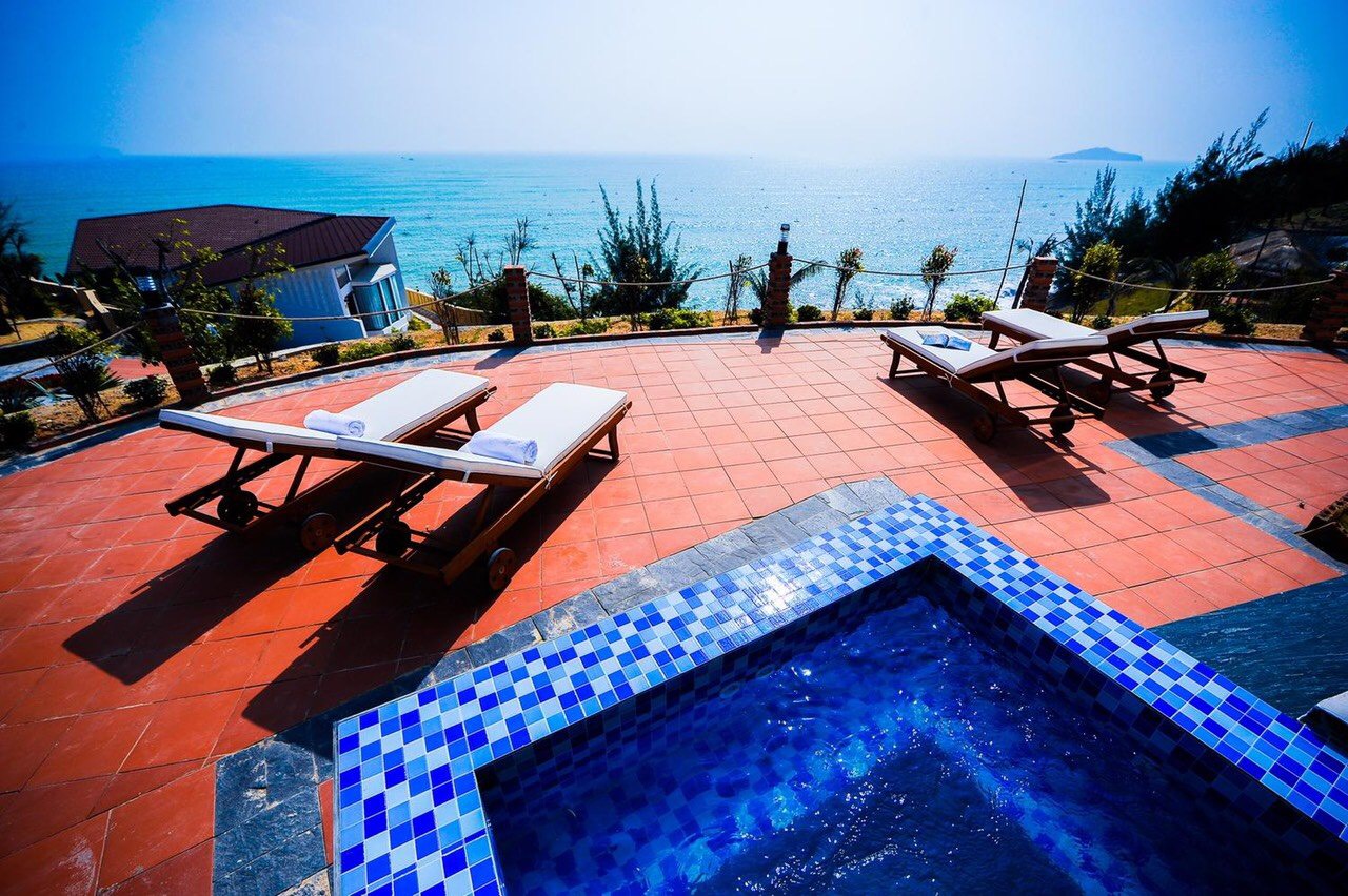 Combo  Aurora Villas & Resort Quy Nhơn