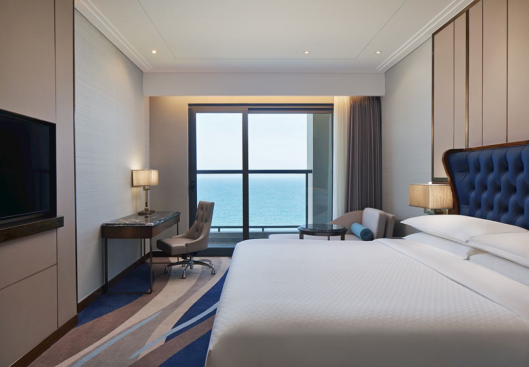 Combo Four Points by Sheraton Đà Nẵng