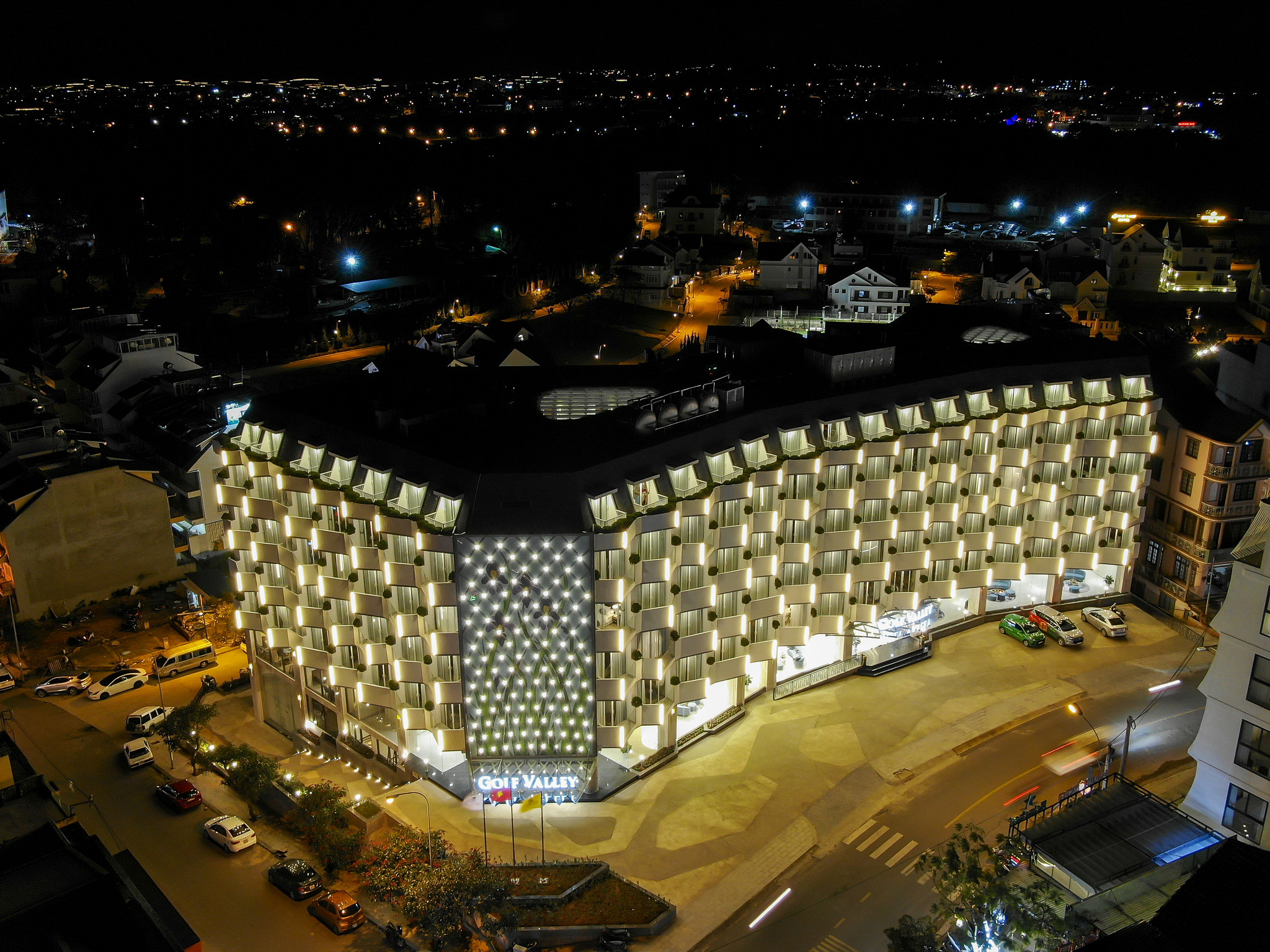 Combo Golf Valley Hotel Đà Lạt