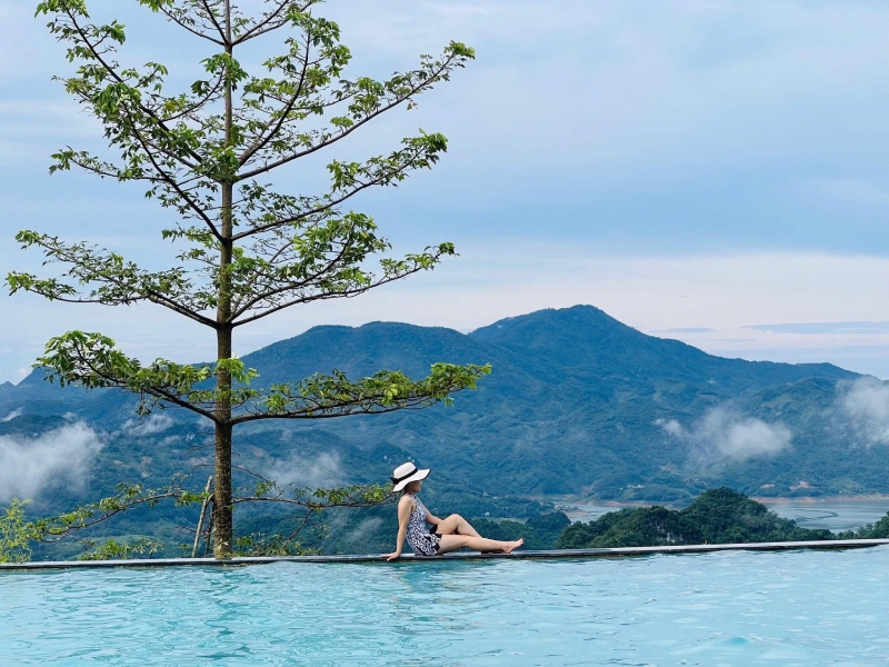 Combo Hòa Bình Bakhan Village Resort 2N1Đ giá hấp dẫn