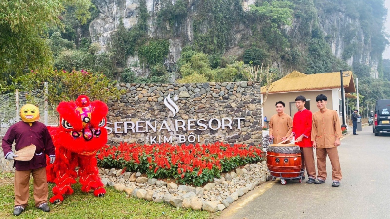 Combo Hòa Bình Serena Resort Kim Bôi 2N1Đ giá ưu đãi