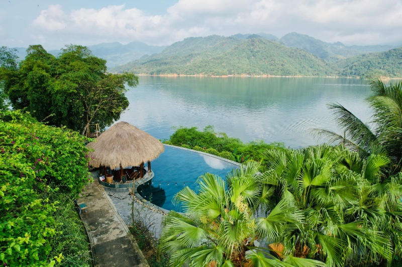 Combo Mai Châu Mai Châu Hideaway Lake Resort 2N1Đ giá tốt