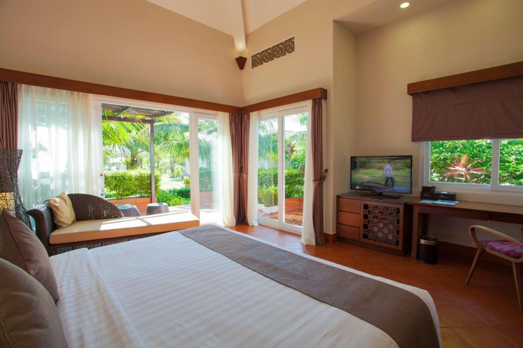 Combo Mercury resort Phú Quốc