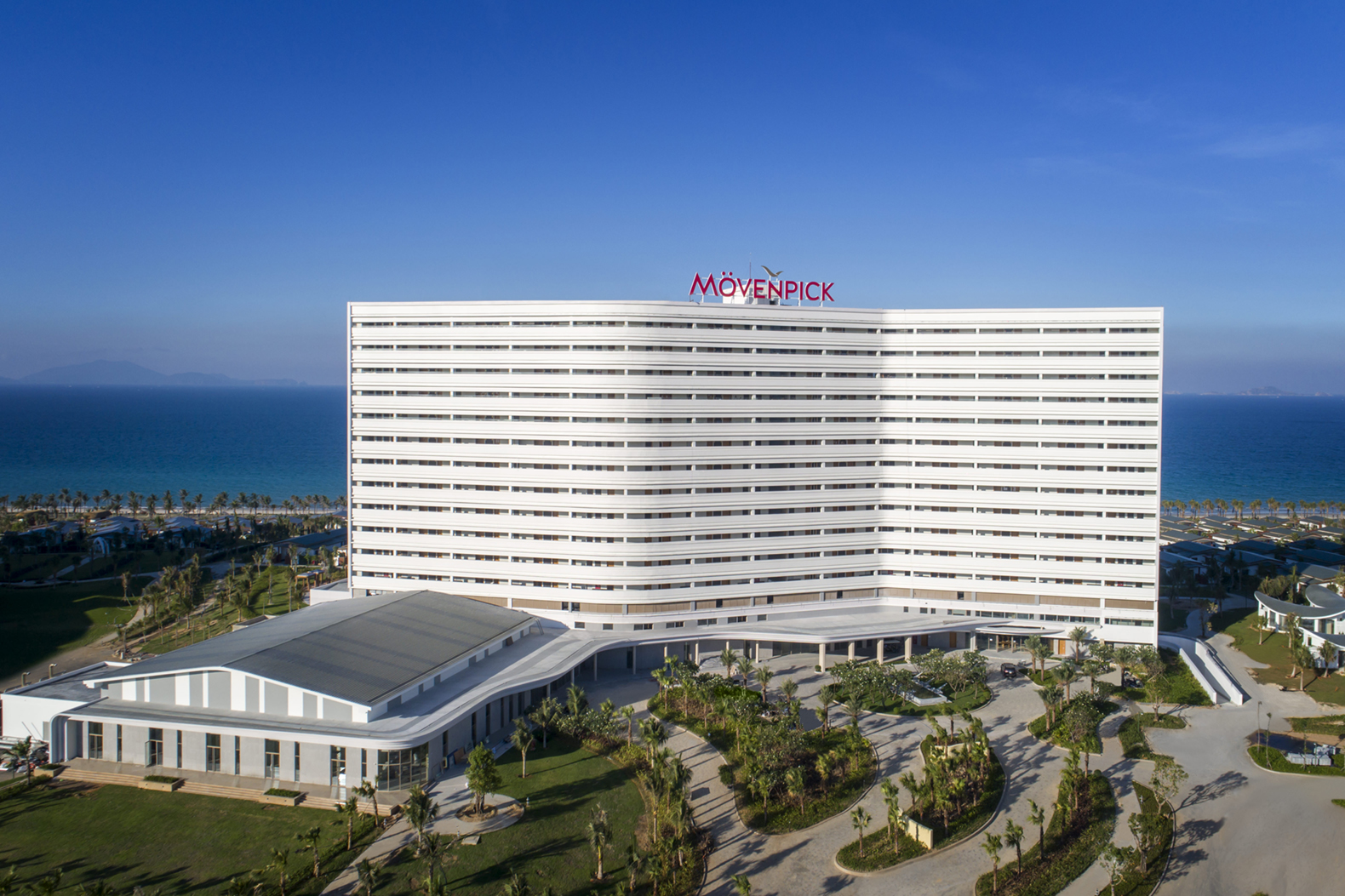 Combo Movenpick Resort Cam Ranh