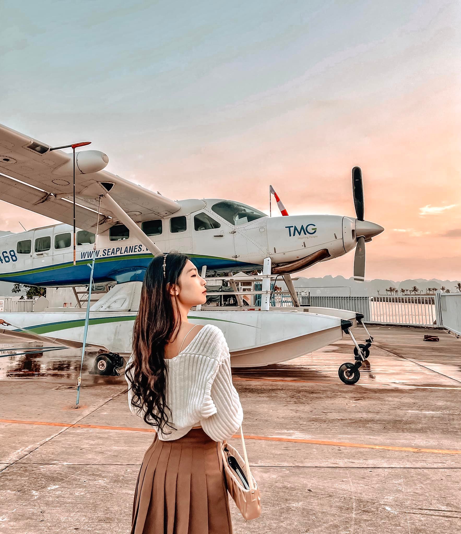 Combo Thuỷ Phi Cơ Hạ Long + Khách sạn 5 sao