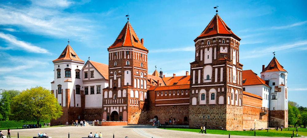 Du Lịch các nước vùng Baltic 2025