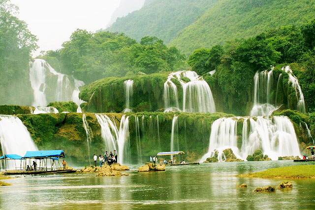 Du Lịch Hồ Ba Bể - Thác Bản Giốc - Động Ngườm Ngao 3 Ngày