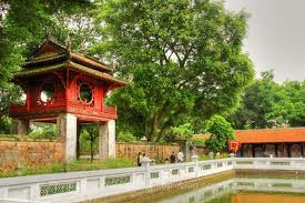 Du Lịch Miền Bắc 3 Ngày: Hà Nội – Hạ Long – Tuần Châu – Bút Tháp – Bát Tràng