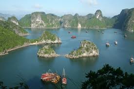 Du Lịch Miền Bắc 3 Ngày: Hà Nội – Hạ Long – Tuần Châu – Bút Tháp – Bát Tràng