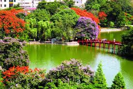 Du Lịch Miền Bắc 4 Ngày: Hà Nội – Hạ Long – Tuần Châu – Bút Tháp – Bát Tràng
