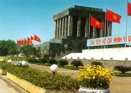 Du Lịch Miền Bắc 4 Ngày: Hà Nội – Hạ Long – Tuần Châu – Bút Tháp – Bát Tràng