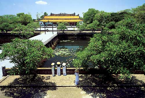 Du Lịch Miền Trung: Hà Nội – Huế - Lăng Cô - Đà Nẵng