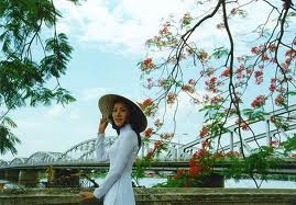 Du Lịch Miền Trung:  Huế - Thành Cổ Quảng Trị – Động Phong Nha