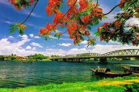 Du Lịch Miền Trung: TP HCM - Đà Nẵng – Đồng Xanh – Đồng Nghệ - Tắm Bùn Phước Nhơn – Huế- Động Thiên Đường