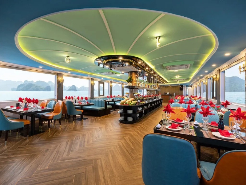 Du thuyền Aurora Halong Cruises 5 sao