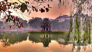 Du Thuyền Hồ Tây