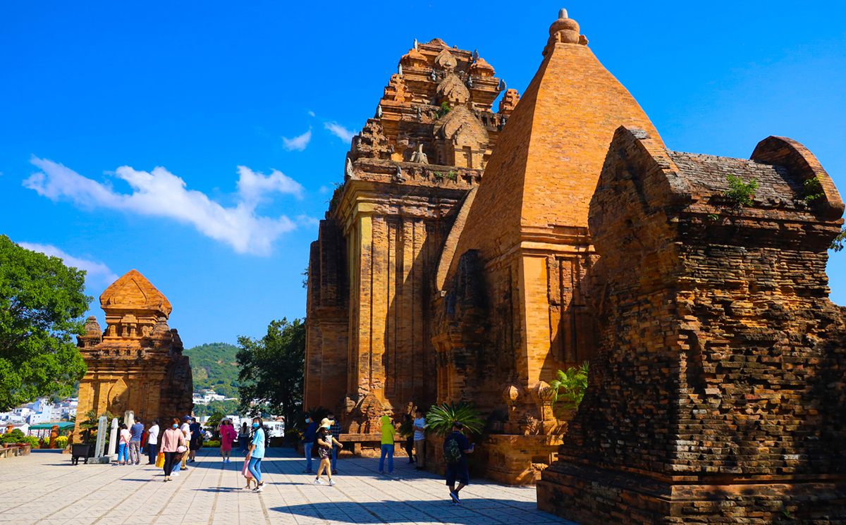 Hà Nọi - Ninh Thuận - Nha Trang