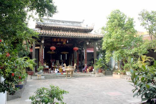 Hà Nội – Quần thể di tích lịch sử thị xã Hưng Yên(Văn Miếu – Chùa Chuông - Đền Mẫu - Đền Thiên Hậu) – Hà Nội.