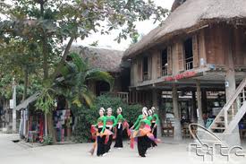 HÀ NỘI – THỦY ĐIỆN HÒA BÌNH - MAI CHÂU – KIM BÔI - HÀ NỘI