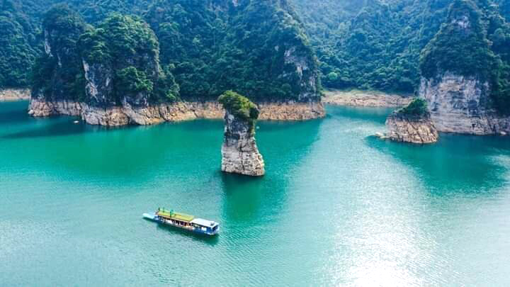 Ha Nội – Vườn Hoa Lê Hồng Thái – Lòng Hồ Na Hang – Hà Nội 2 Ngày 1 Đêm