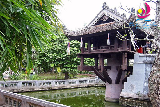 Hà Nội - Đình Chèm – Chùa Bồ Đề – Bát Tràng – Hà Nội