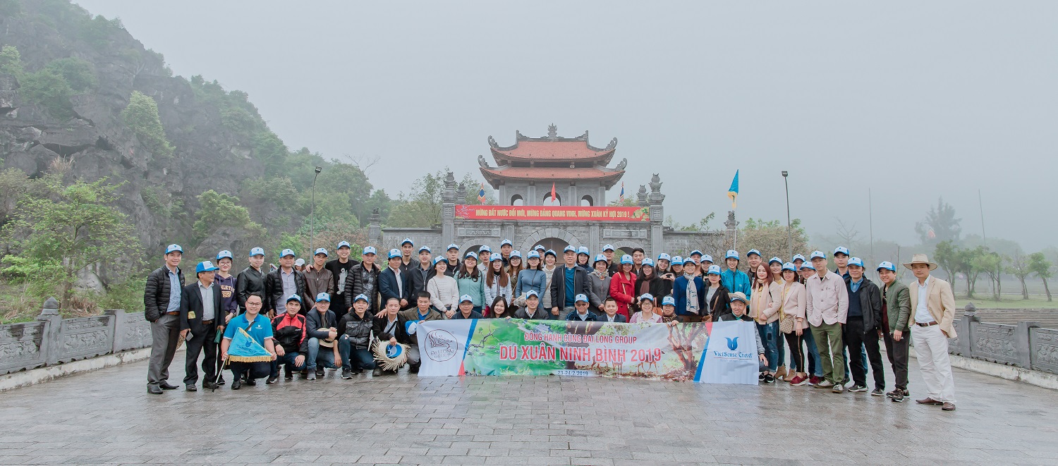 Hoa Lư - Tràng An – Hang Múa Khởi hành: Hàng ngày