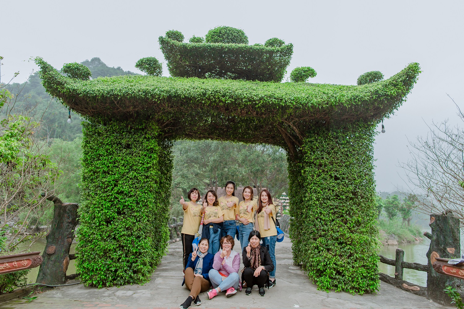 Hoa Lư - Tràng An – Hang Múa Khởi hành: Hàng ngày