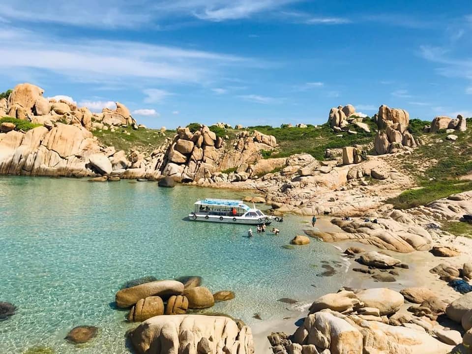 Khám Phá Đại Dương Tại KDL Hòn Lao