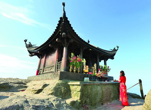 Thứ 5 hàng tuần: Hà Nội - Bái Đính - Tràng An- Hạ Long - Yên Tử - Chùa Hương - Hà Nội