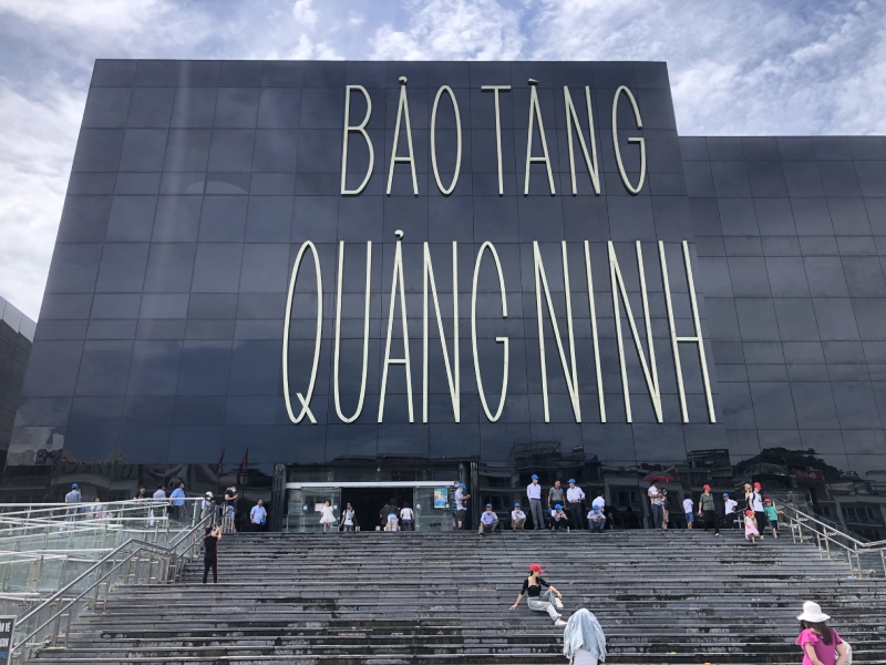 Tour biển Bãi Cháy Vịnh Hạ Long 3 ngày 2 đêm
