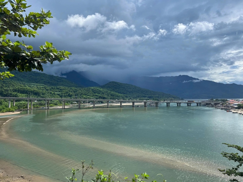 Tour biển Lăng Cô Cố Đô Huế 3 ngày 2 đêm