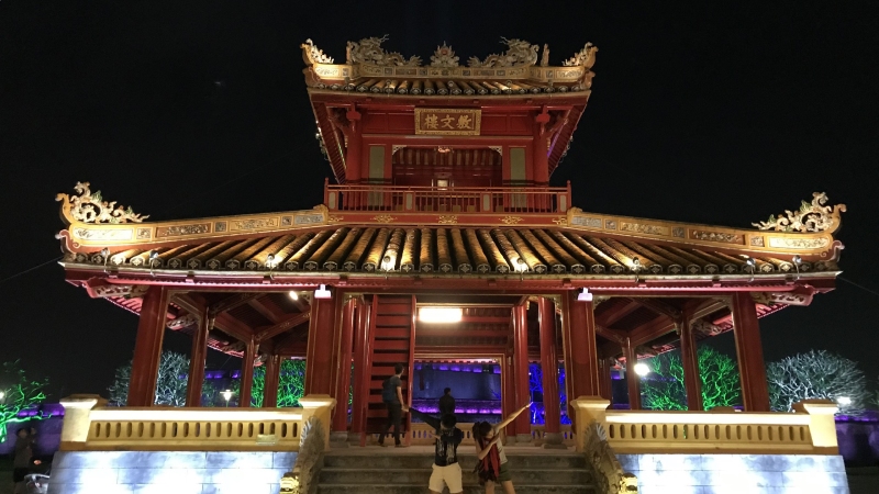 Tour biển Lăng Cô Cố Đô Huế 3 ngày 2 đêm