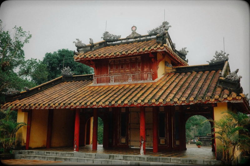 Tour biển Lăng Cô Cố Đô Huế 3 ngày 2 đêm