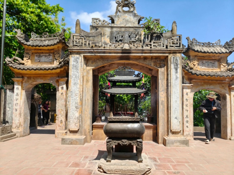Tour biển Sầm Sơn 3 ngày 2 đêm