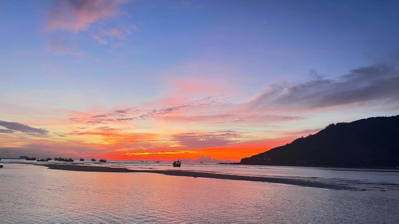 Tour biển Thiên Cầm 3 ngày 4 đêm