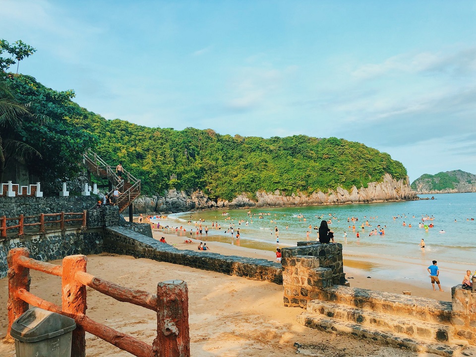 Tour Cát Bà Vịnh Lan Hạ 2 Ngày 1 Đêm
