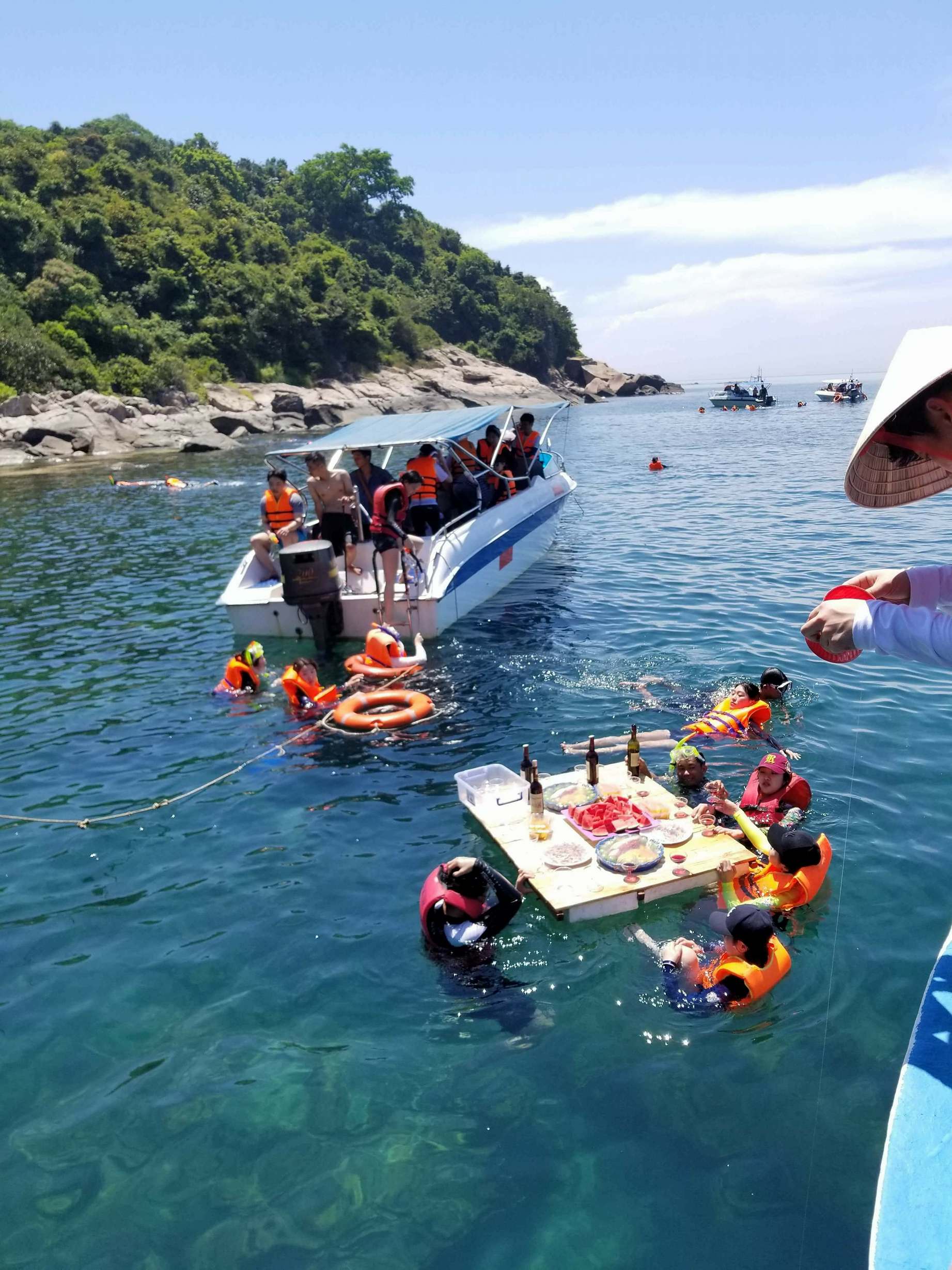 Tour Câu Cá Tại Bán Đảo Sơn Trà