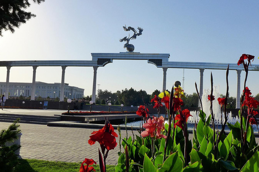 Tour Con Đường Tơ Lụa Trung Đông 14 Ngày 13 Đêm