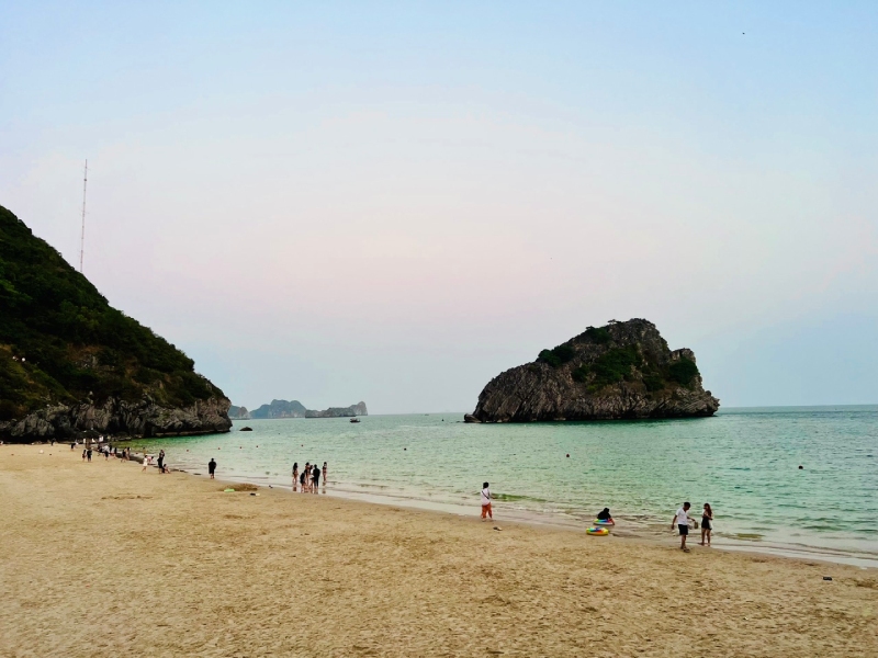 Tour đảo Cát Bà Vịnh Lan Hạ 3 ngày 2 đêm