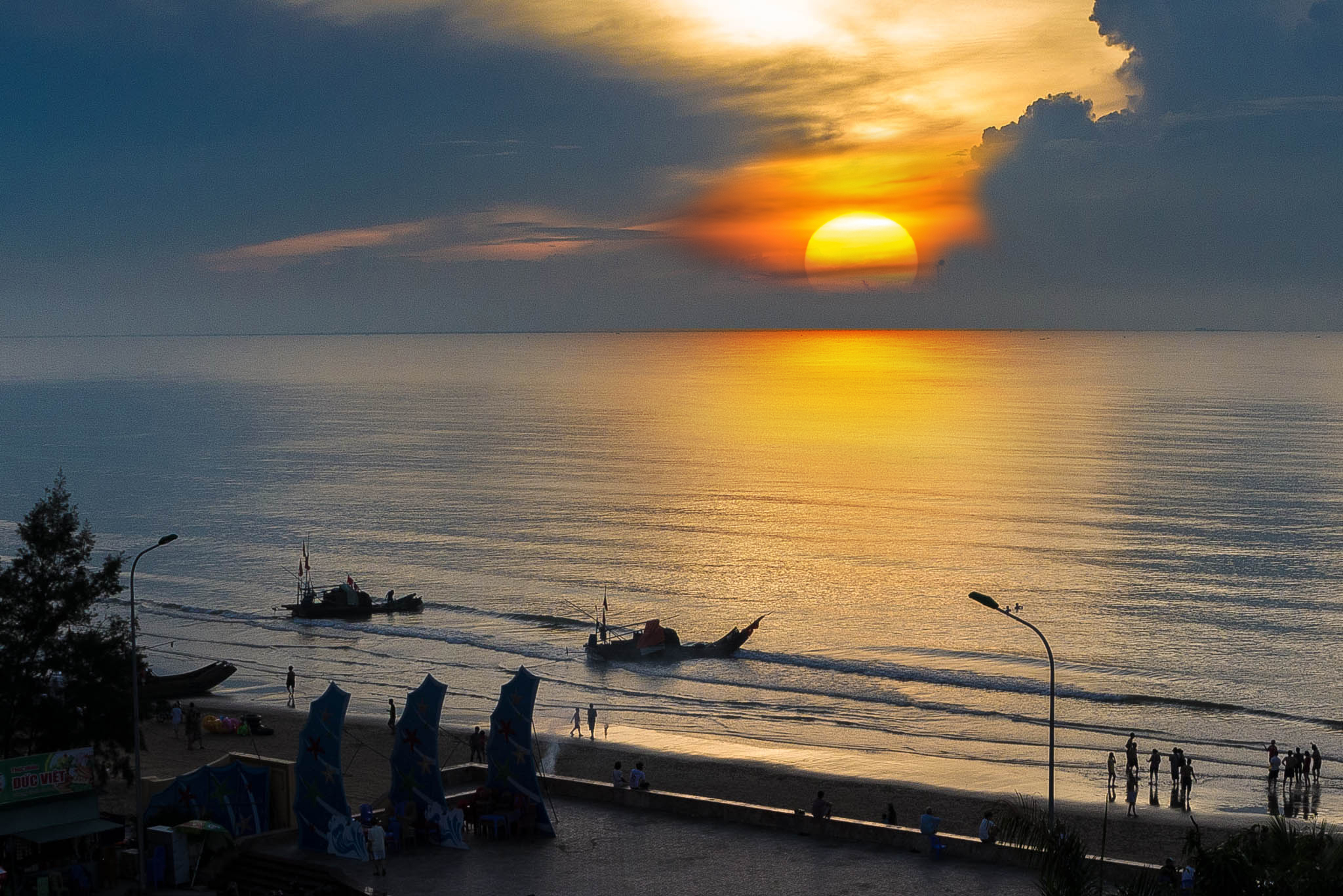 Tour Du Lịch Biển Hải Tiến 2 Ngày 1 Đêm