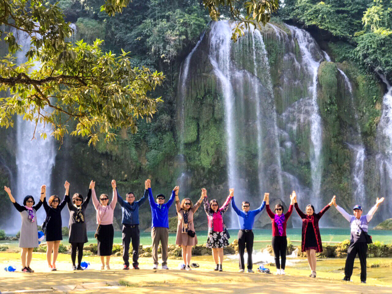 Tour Du Lịch Cao Bằng Bắc Kan Hồ Ba Bể Thác Bản Giốc