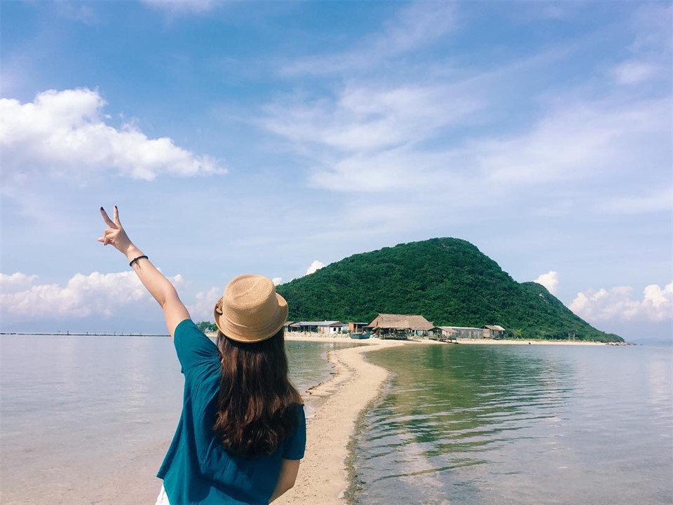 Tour du lịch Đảo Điệp Sơn 1 ngày