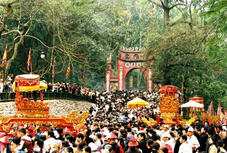 Tour Du Lịch Đền Hùng: Hà Nội - Đền Hùng - Suối Khoáng Thanh Thủy - Hà Nội