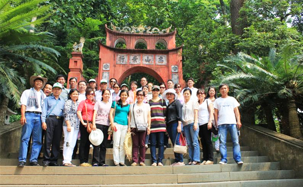 Tour Du Lịch Đền Mẫu Âu Cơ - Đền Hùng - Hát Xoan 1 Ngày