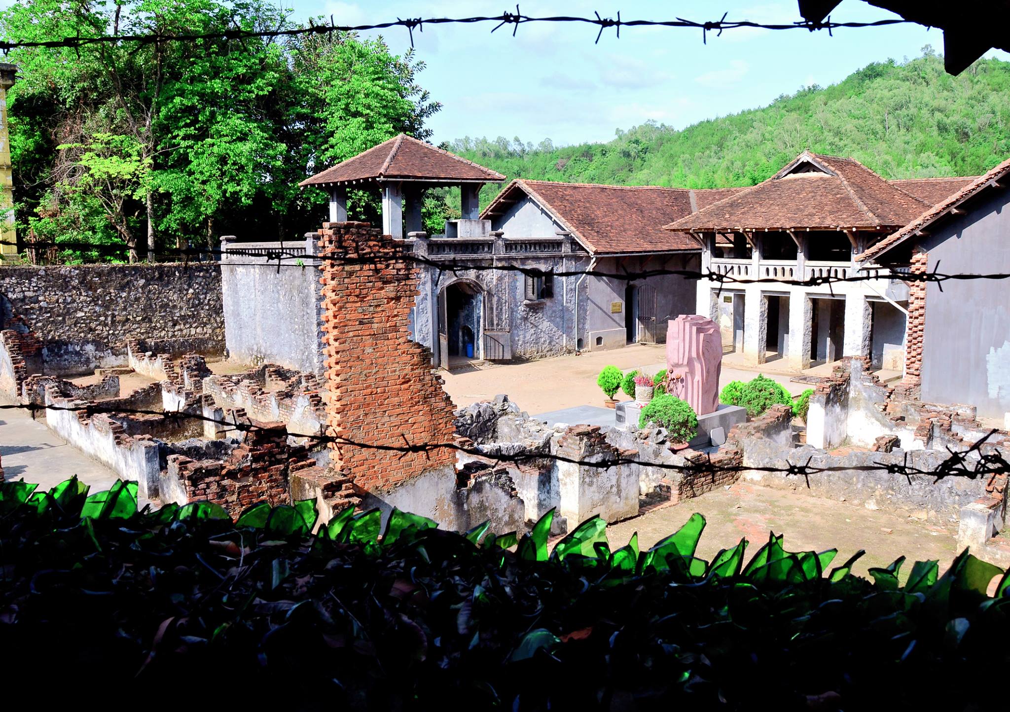 Tour du lịch Hà Nội – Mộc Châu – Sơn La – Điện Biên 4 Ngày 3 Đêm