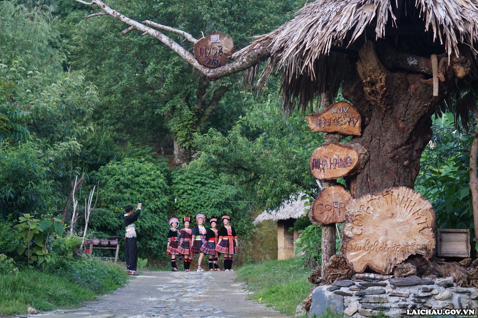 Tour du lịch Lai Châu: Hà Nội - Lai Châu - Sin Suối Hồ